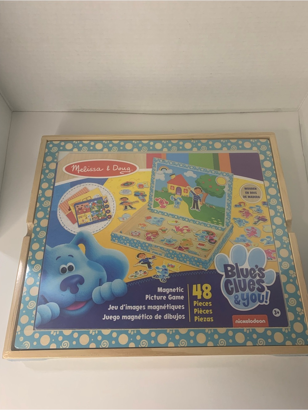 Melissa & Doug Magnetic Picture Game